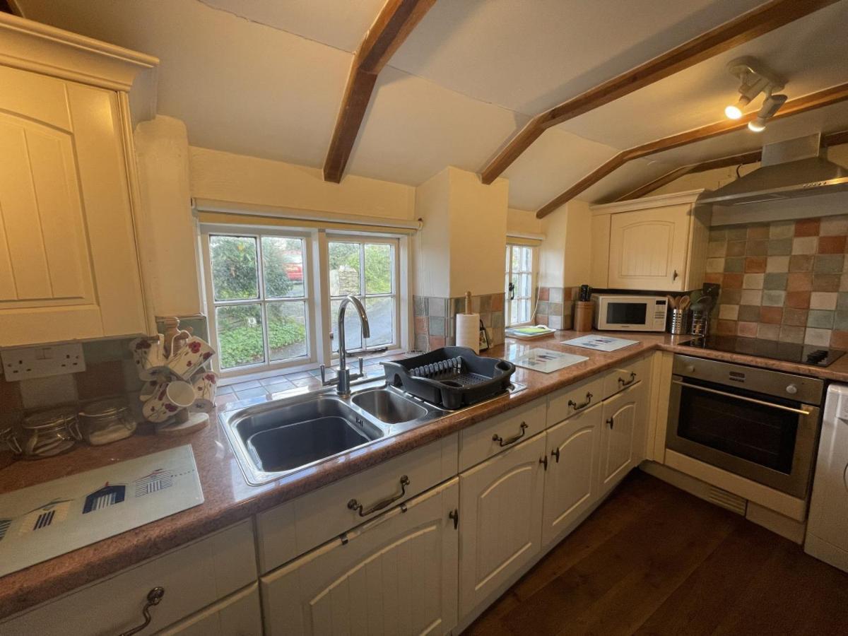 Lilac Cottage Тинтагил Екстериор снимка